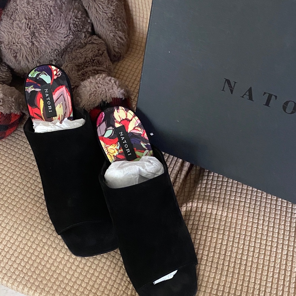 Natori Black Suede Open-Toe Mules